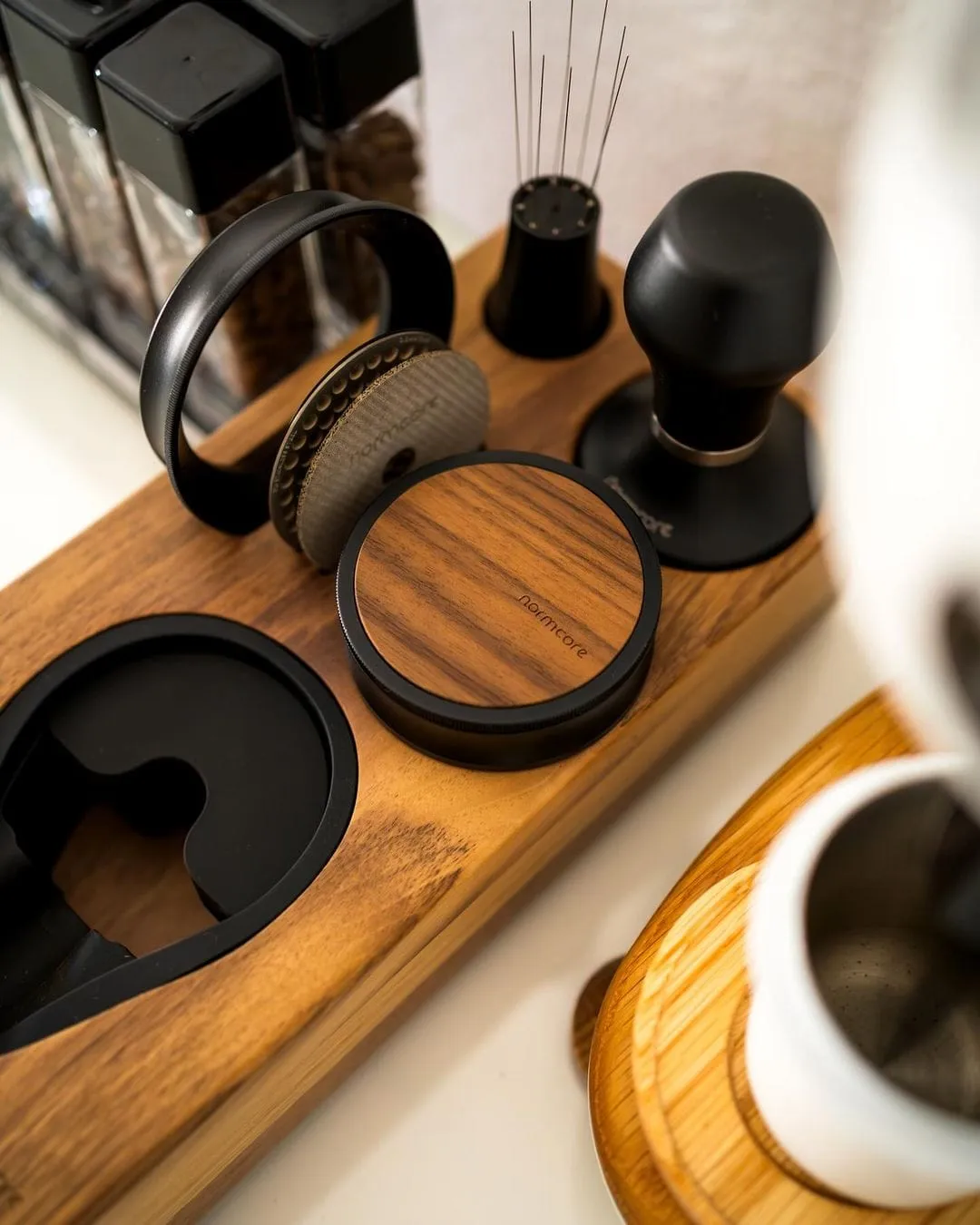 Normcore Tamping Station base pressatura legno